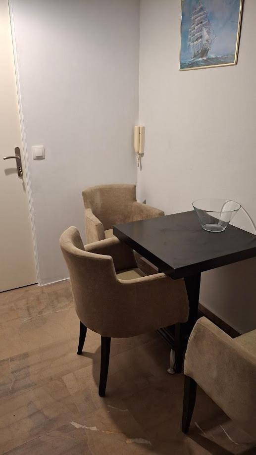 Nafpaktos Apartment And Studios In Port Exterior photo